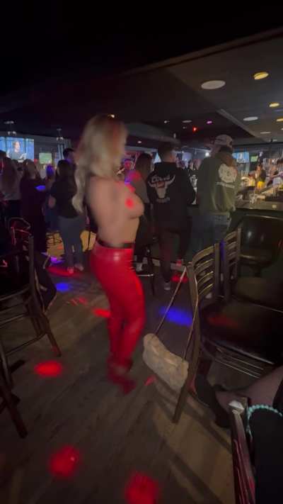 Every time your team scores I’ll do a 360 flash. If your team wins the game then…