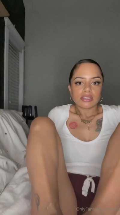 Smooth n sexy latina soles🇵🇷🔥