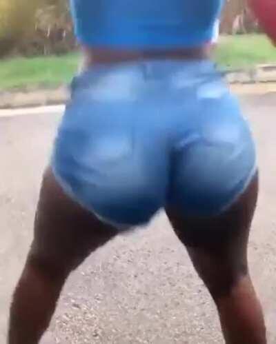 MeganTheStallion - Video #6195
