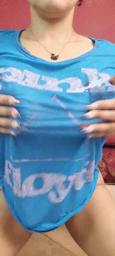 Just a lil bounce n rub...