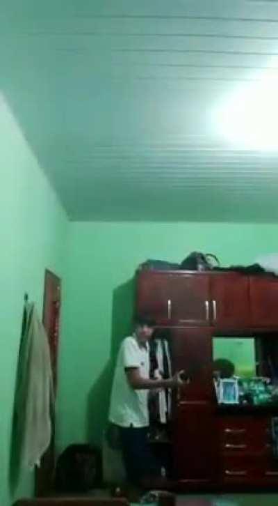 To pose with daddy's gun