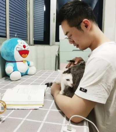 I Could Use A Bit Of Hug Too