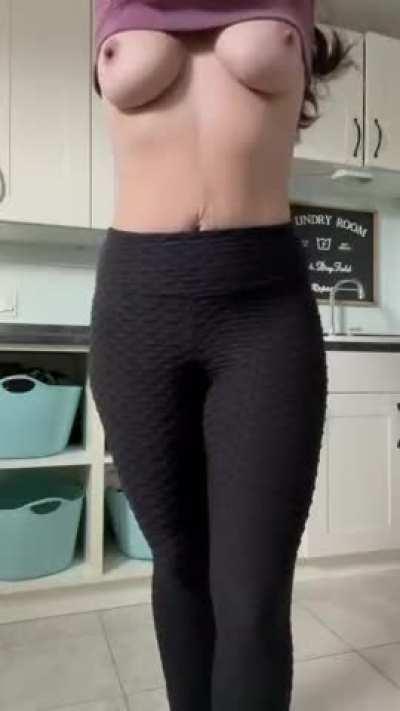 Crop top and leggings are appropriate for Sexy Mom!