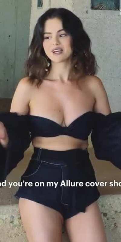 Selena tits barely contained