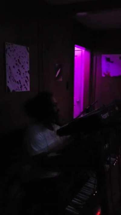 Living with a roommate who is a musician is really great sometimes. Tiny Dancer at 2:00 in the morning is a treat.