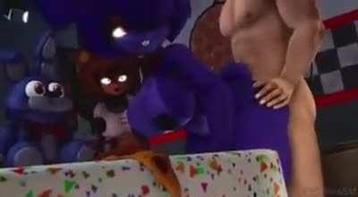 Bonnie loves giving her special~ night guard a surprise~~ 🥴💜