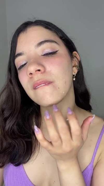 I’ll be your little cum slut daddy...