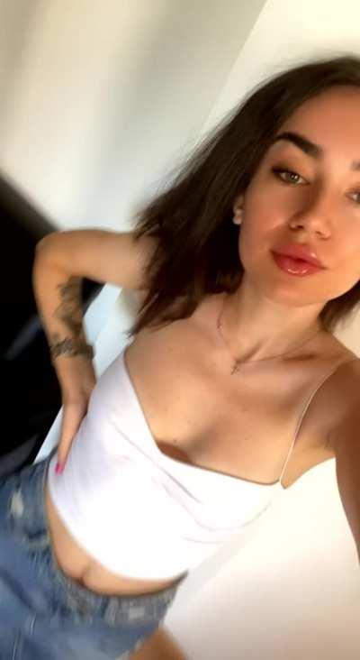 Try to look in to my eyes