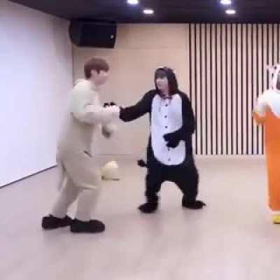 Soobin as puppy to cheer up your day 😊