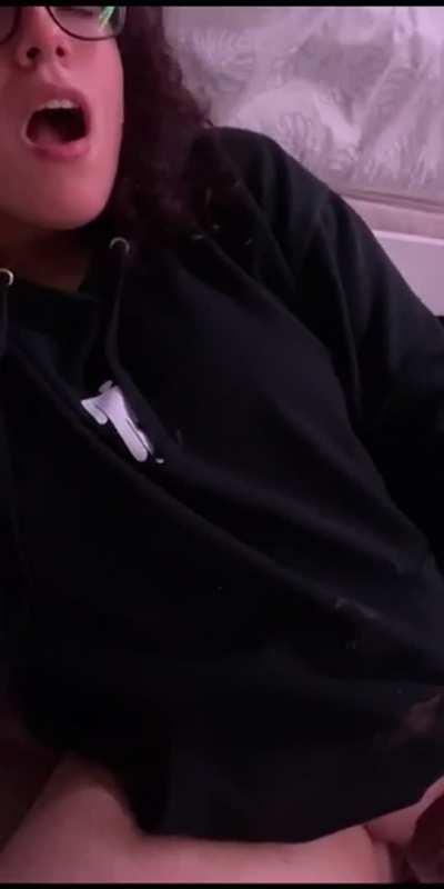 i’m so wet i want it fast and hard