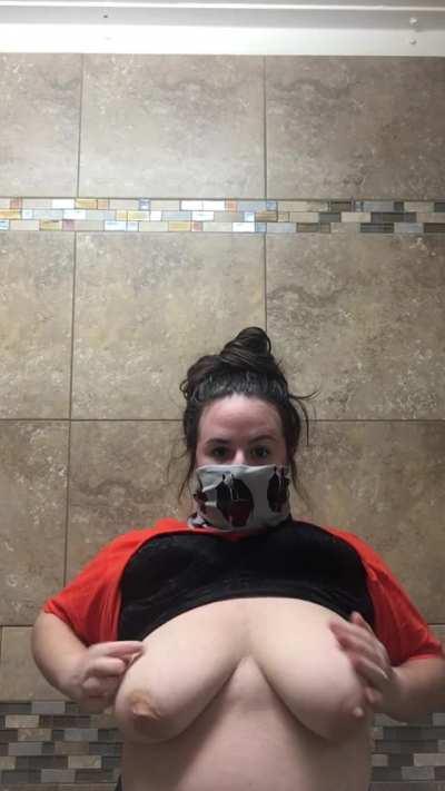 Droppin the boobies like Kevin stopped his famous chili