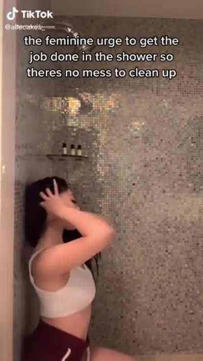 Blowjob in the shower