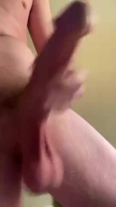 Need someone to deepthroat this for me right now