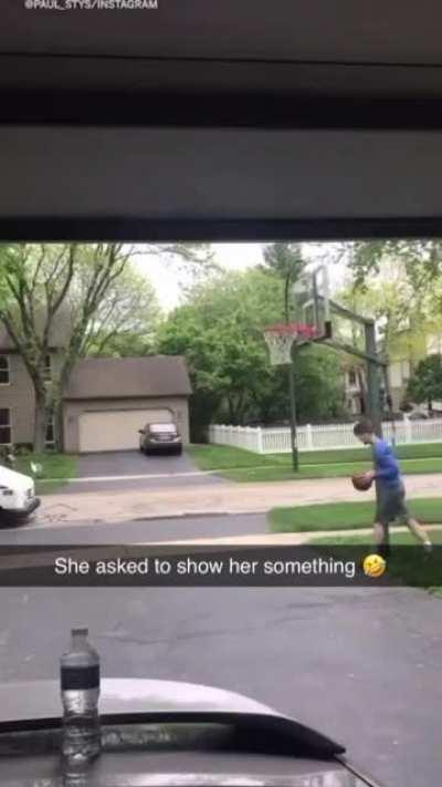 Mail lady hypes up kid