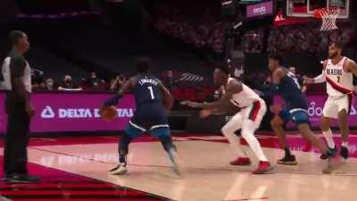 Anthony Edwards with the monster slam