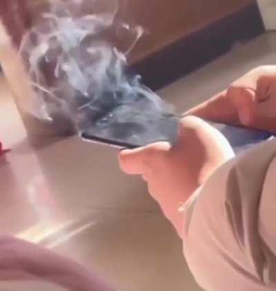 playing nikke on phone be like