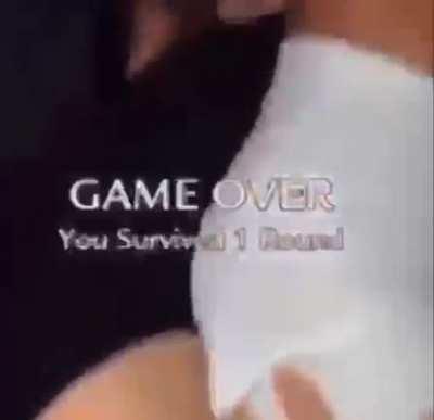 Man can't even survive round 1 💀