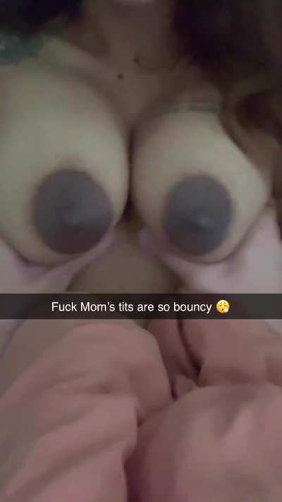 Moms pussy is the best pussy 