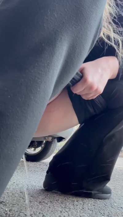 My first ever pee post