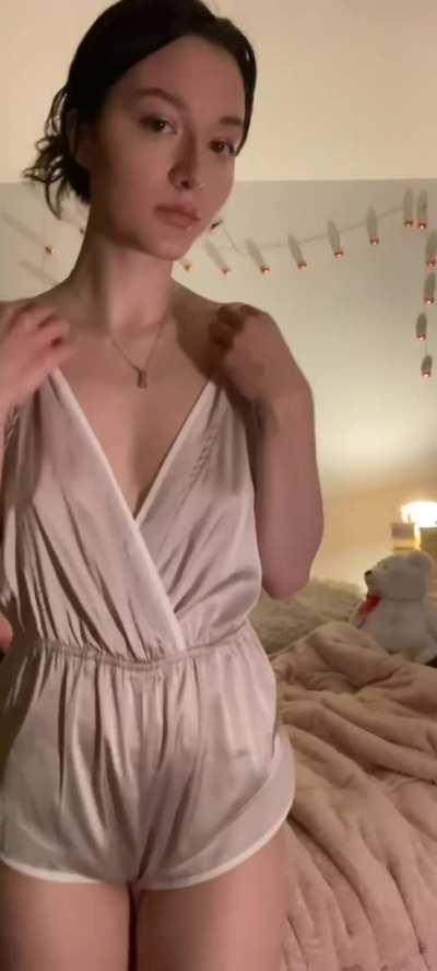 Can I be your favorite girl nice in bed?🥰😊|Link in comments + Pin post in my Profile 😇👇