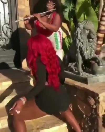 The gays listening to Pentakill