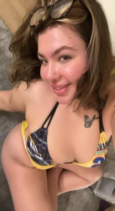 I want to show what white thick girls can do