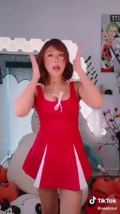 Neeko new TikTok looking cute ad always 💙💙