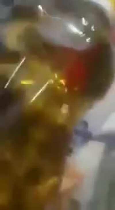 Así se preocupa y ocupa el intendente de José c. Paz, Mario Ishii de los enfermos con covid. Los provee de alimentos VECIDOS