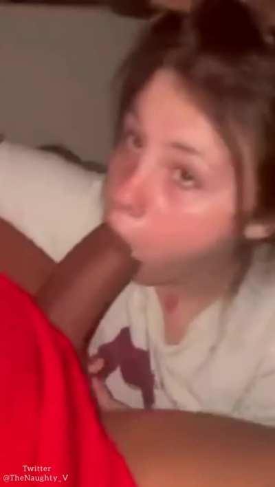 I just wanna feel a cock that big 😍