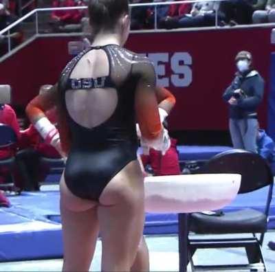 Kayla Bird - Up the beavers 😉