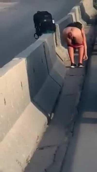 aren't you supposed to stop for a flash red.