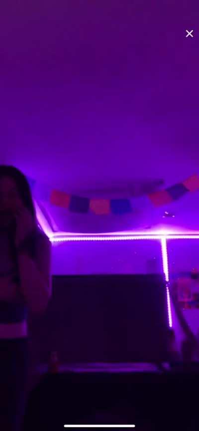 Estella pantsed by Sonia on @emmaskala Live