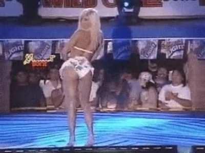 Torrie Wilson ;)