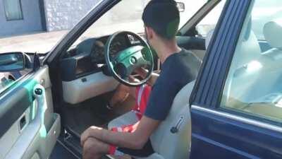 Car starting be like