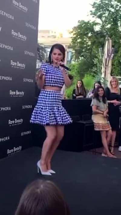 Sa Majesté Royale prend Paris