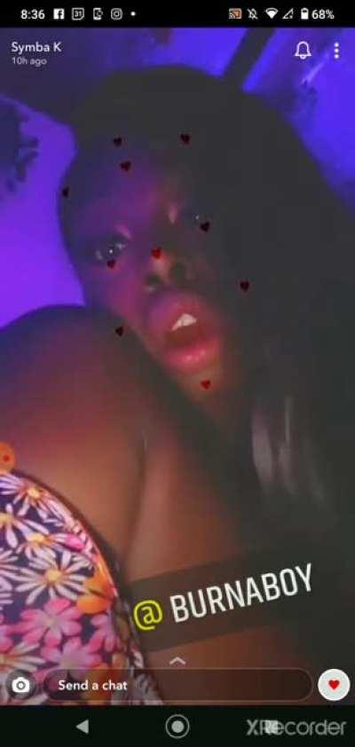 Symba birthday was the 10th and I think she wanted burnaboy to pound her for her birthday