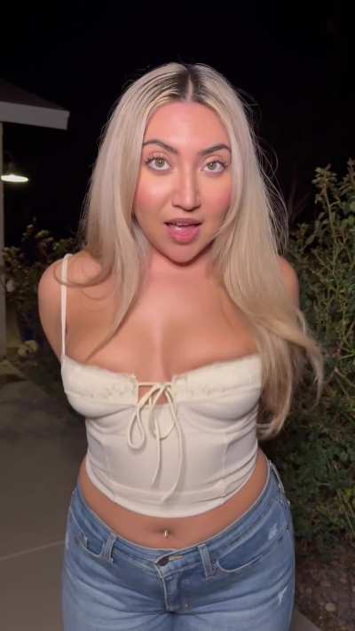 Bouncy tits are my favorite too