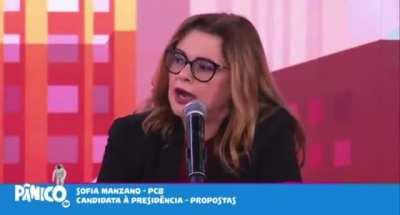 Sofia Manzano, candidata à presidência pelo PCB, consegue atravessar de cabeça erguida um ambiente tão tóxico quanto o do programa Pânico da Jovem Pan.