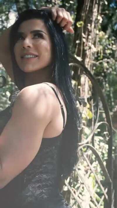 Best Shaped Ass ever (New Instagram Post)