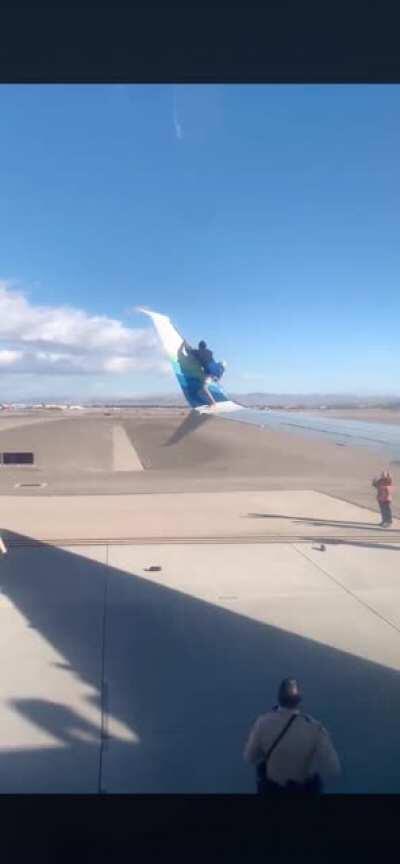 A man climbed on to a planes wing this morning at mcarren airport (Las Vegas, NV)