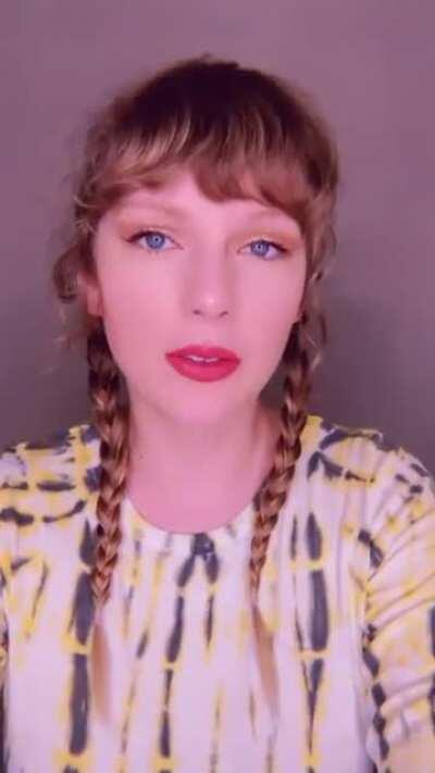 Taylor via insta story💛✨