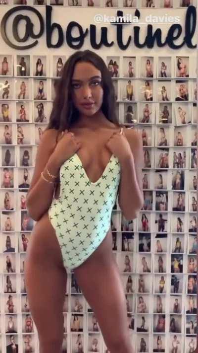 Kamila Davies GIF by profcummy