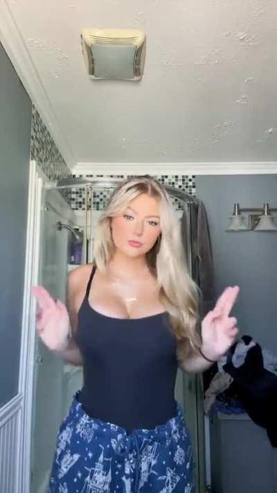 Hailey continues to bless us 🙌🏻