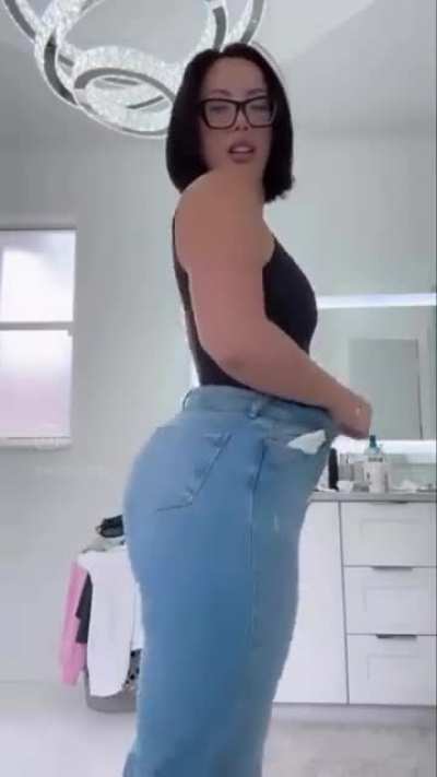 🍑🤯🍑