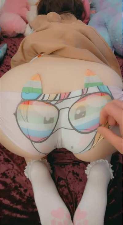 Do you like the little unicron panties on my PAWG ASS! 18 years old Abriebaby