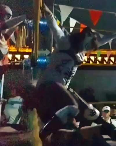 Stinkface Sari Key a Princesa Iris