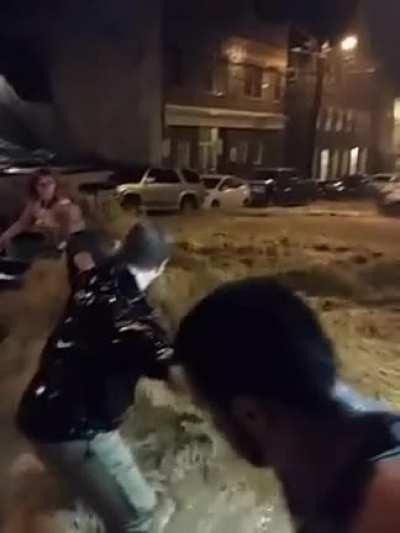 Human chain rescue in Maryland