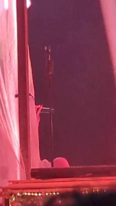 Why's she hiding behind the curtain? 😭😭