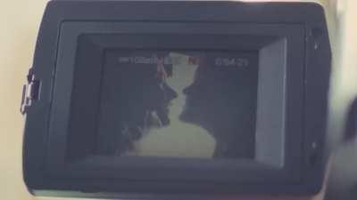 Lauren Ruth Ward (Dead Lover) & Sarah Catherine Hook (Ex-Girlfriend) kiss in Lauren Ruth Ward - Mindseye (MV)