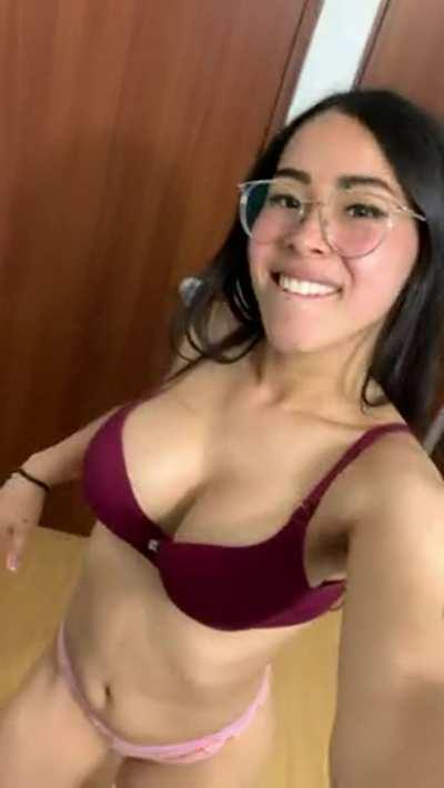 I’m only 19, but I would fuck every older guy on here